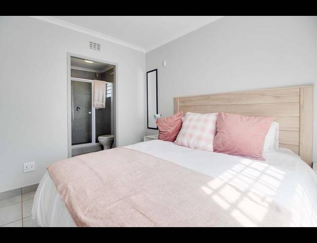 3 BEDROOM HOUSE FOR SALE IN SELCOURT
